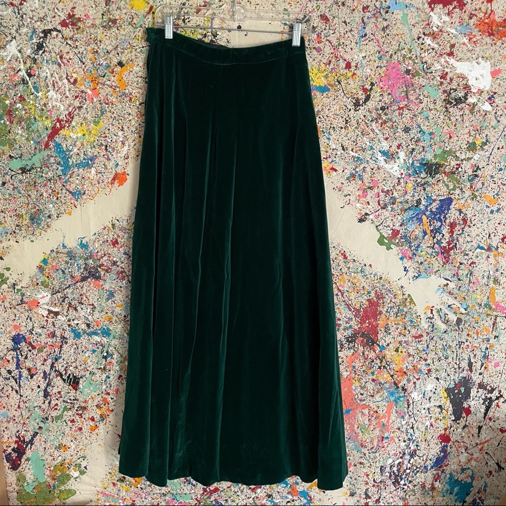Vintage Green Emily M. Floor length skirt. Size 13/14